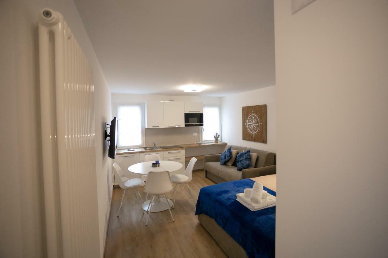 Апартаменты Casa Azzurra Кьоджа Экстерьер фото